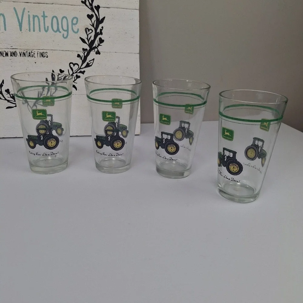 Gibson Everyday John Deere 16oz Conical Tumblers Set of 4 Tractor Glass 38856.04